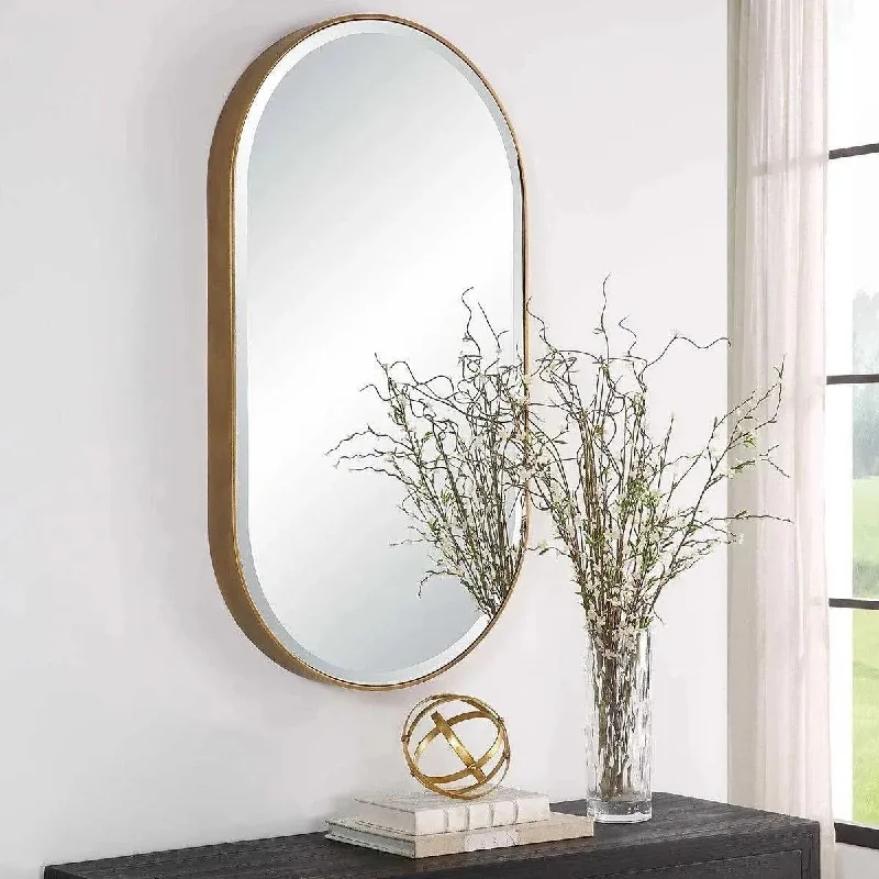Track lighting with adjustable armsLago Mirror